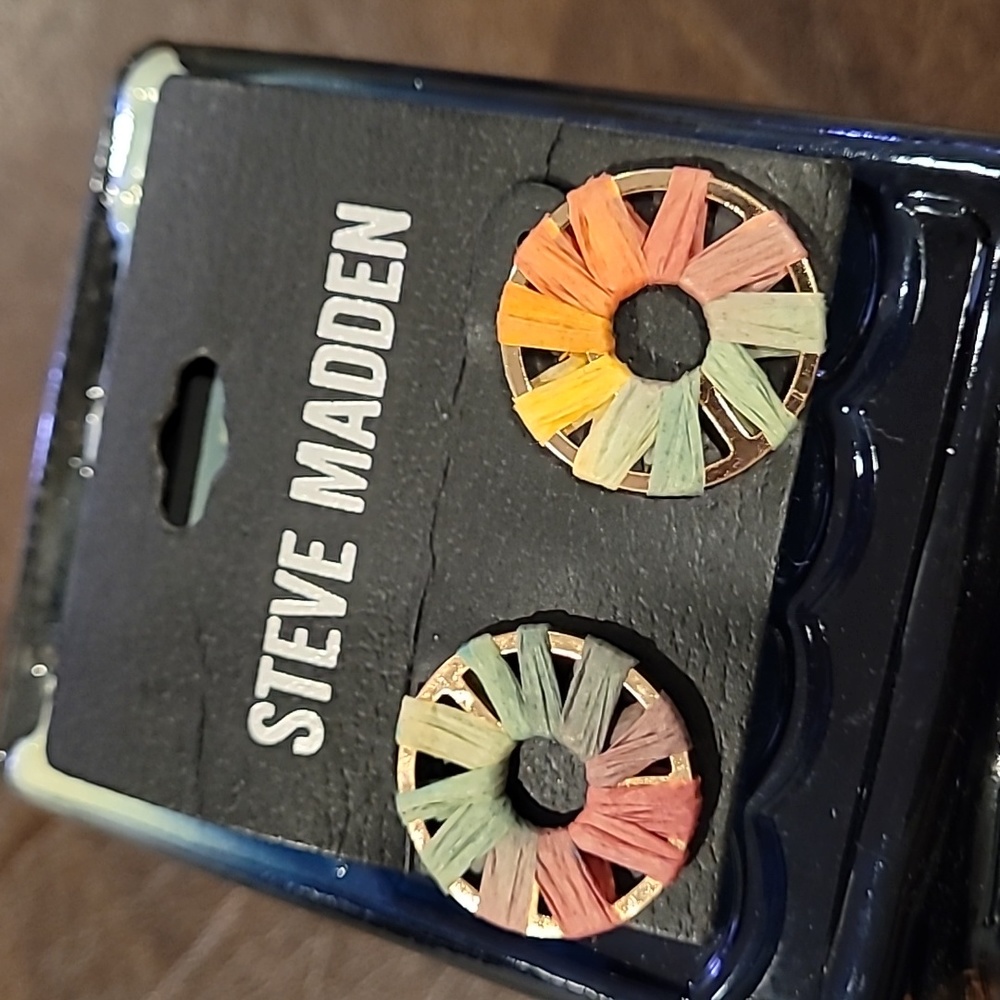 Steve Madden--Silver Circle Wrapped In Multi Colo… - image 1